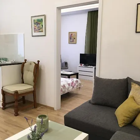 Diplomat Quarto em Acomodações Particulares *
